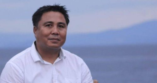 Ketua PWI Maluku Utara, Asri Fabanyo, saat memberikan pernyataan tegas terkait dugaan pemerasan oleh oknum wartawan.