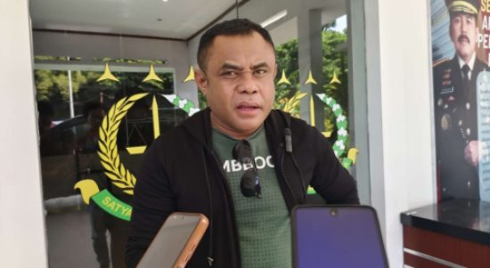 Ketua Barisan Rakyat Halmahera Selatan (BARAH), Adi Hi. Adam, menyampaikan pernyataan sikap terkait temuan ulat dalam Makanan Bergizi Gratis (MBG) di MTs Negeri 2 Halmahera Selatan.